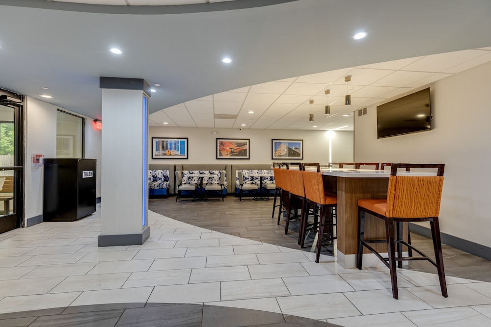 The Alexis Inn & Suites Nashville Airport - photo 47
