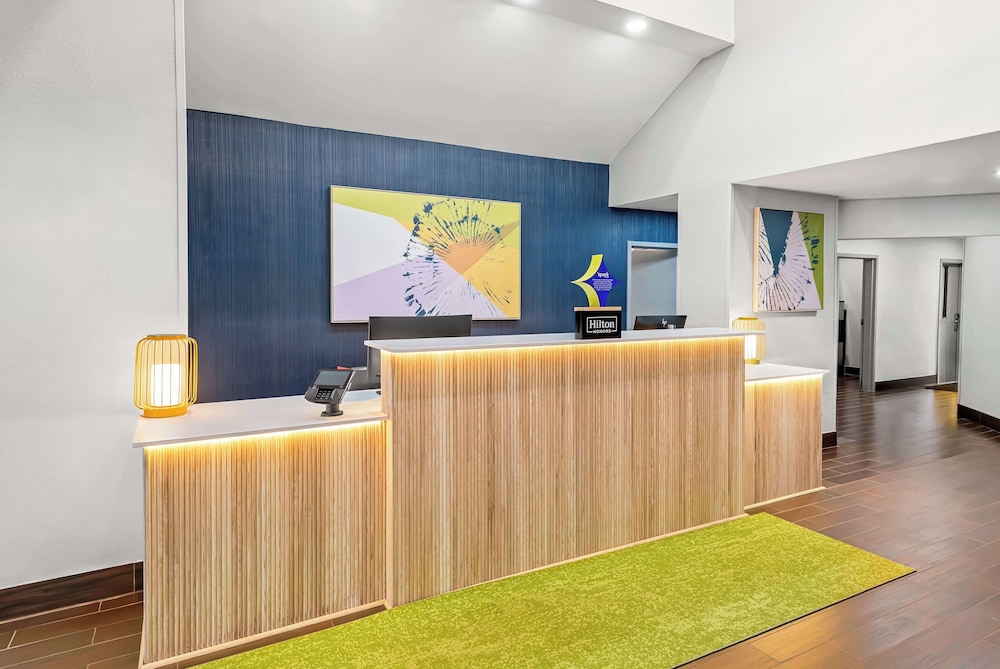 Spark by Hilton Oxford - photo 5