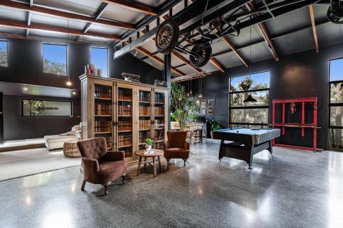 The Black Barn - last minute hotel in Auckland