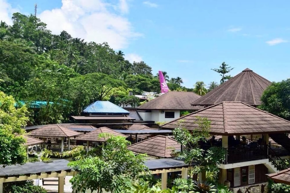 Kamayan sa Palaisdaan Hotel and Resort in Tayabas, Philippines