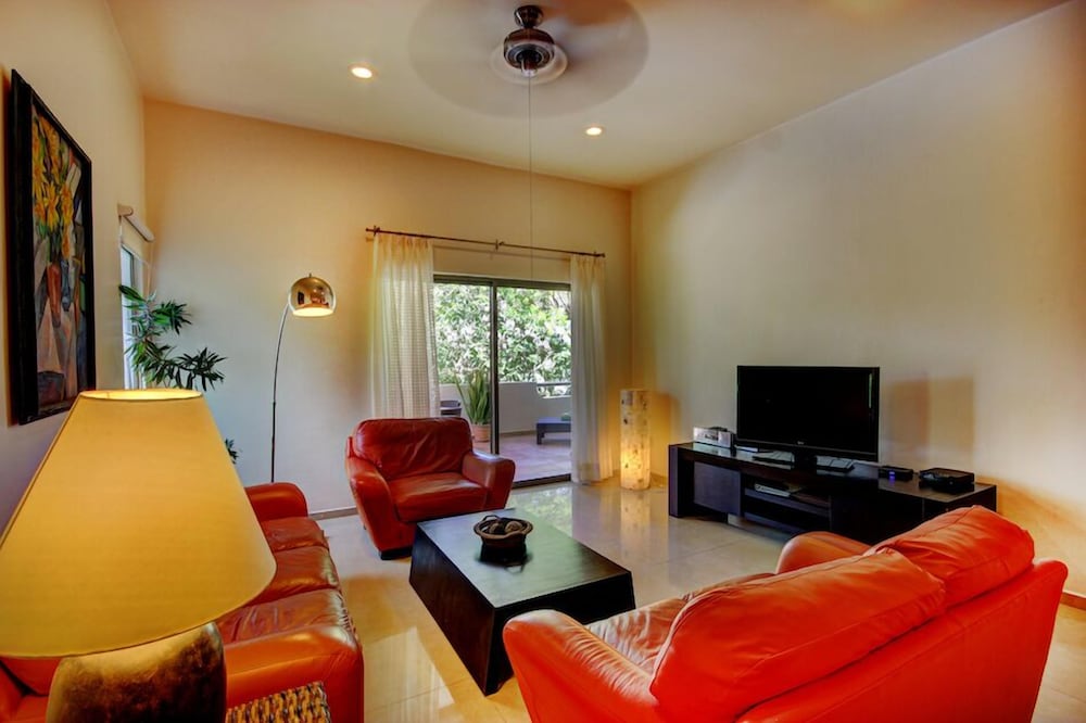 Riviera Maya Suites