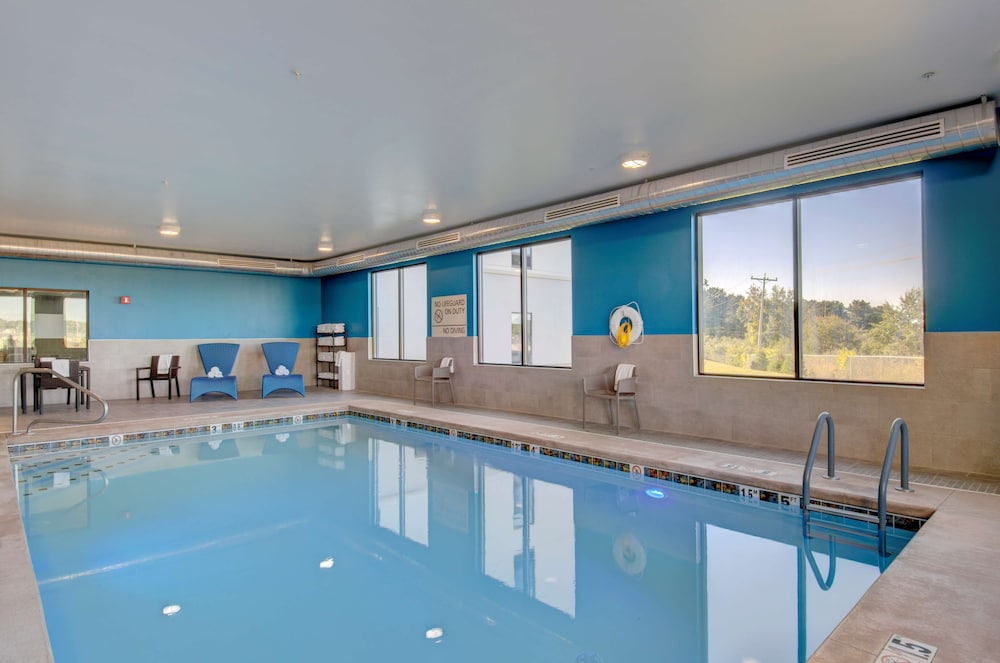 Hampton Inn & Suites Portland West - photo 63