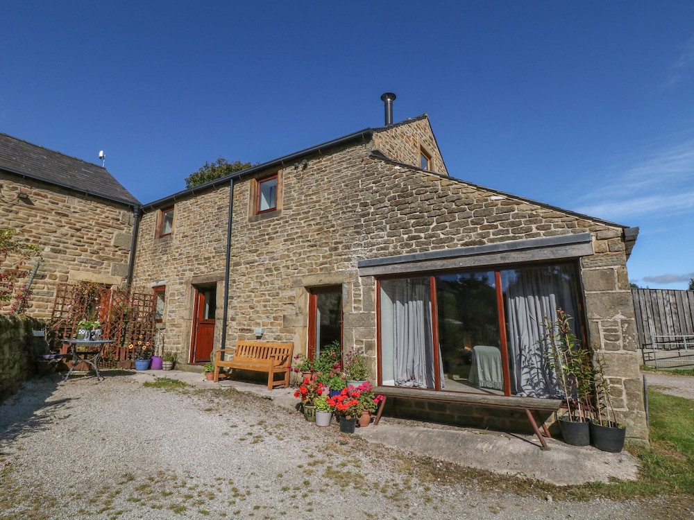The Old Cart House — 4-Star Luxury Hotel in Hope Valley, United Kingdom