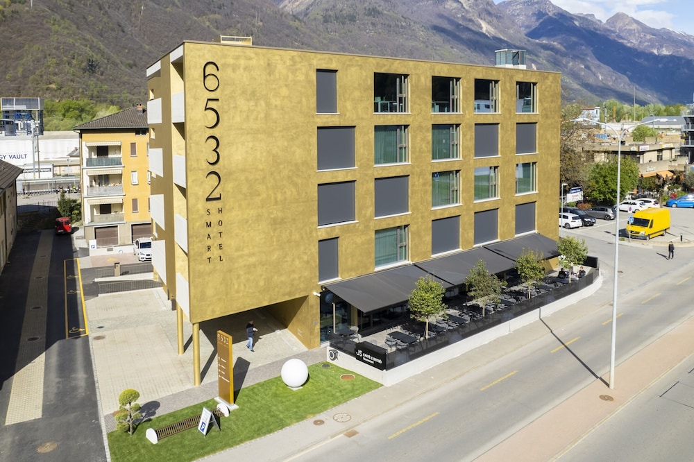 6532 Smart Hotel Self check in in Bellinzona, Switzerland