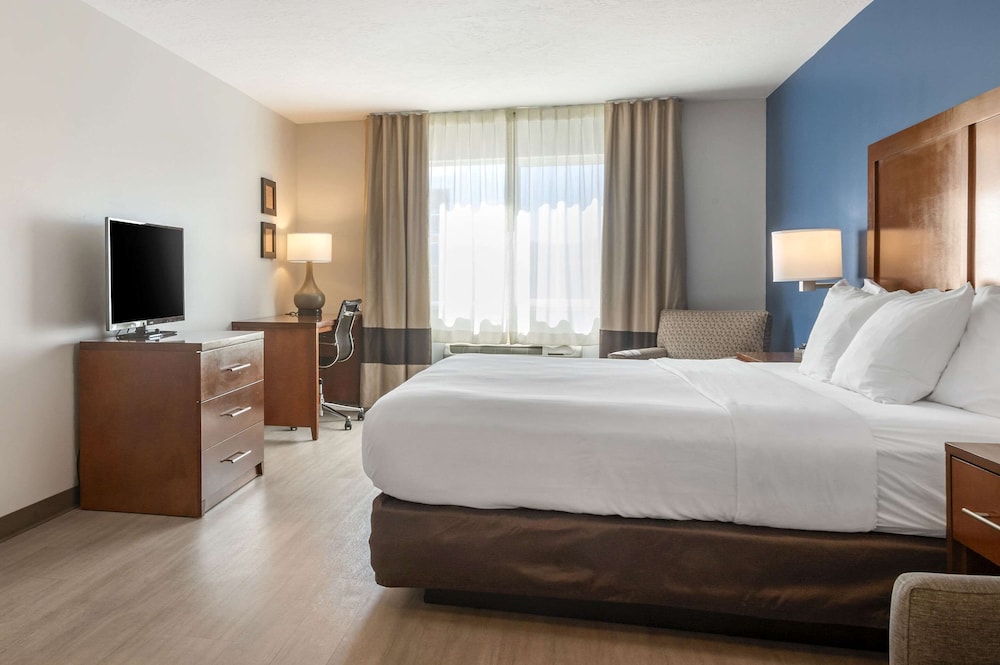 Comfort Inn & Suites Beaver Interstate 15 North - photo 18