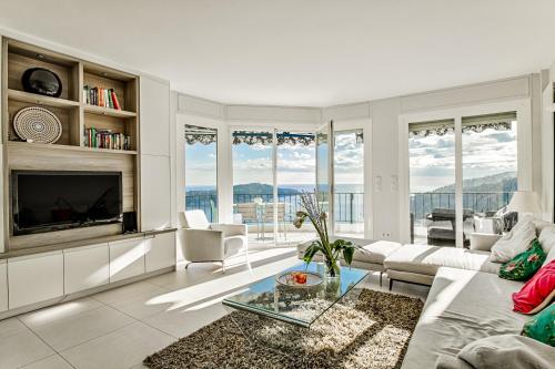 Luxurious Penthouse with Panoramic View in Villefranche-Sur-Mer, France
