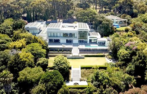 Camelot Villa — 5-Star Luxury Hotel in Cape Town, South Africa