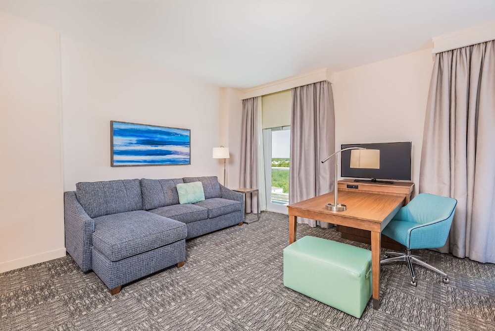 Hampton Inn & Suites Panama City Beach Beachfront - photo 20
