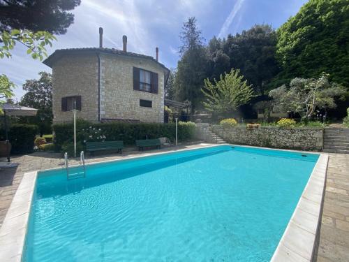 La Piccola Rocca — 4-Star Luxury Hotel in Cetona, Italy