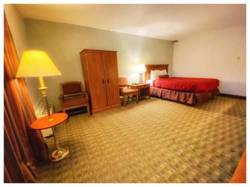 Galesburg Extended Stay - photo 8