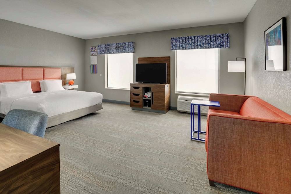 Hampton Inn & Suites St. Louis Edwardsville - photo 30