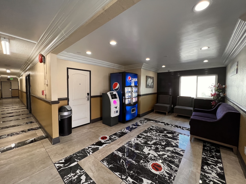 Patio Motel - photo 25
