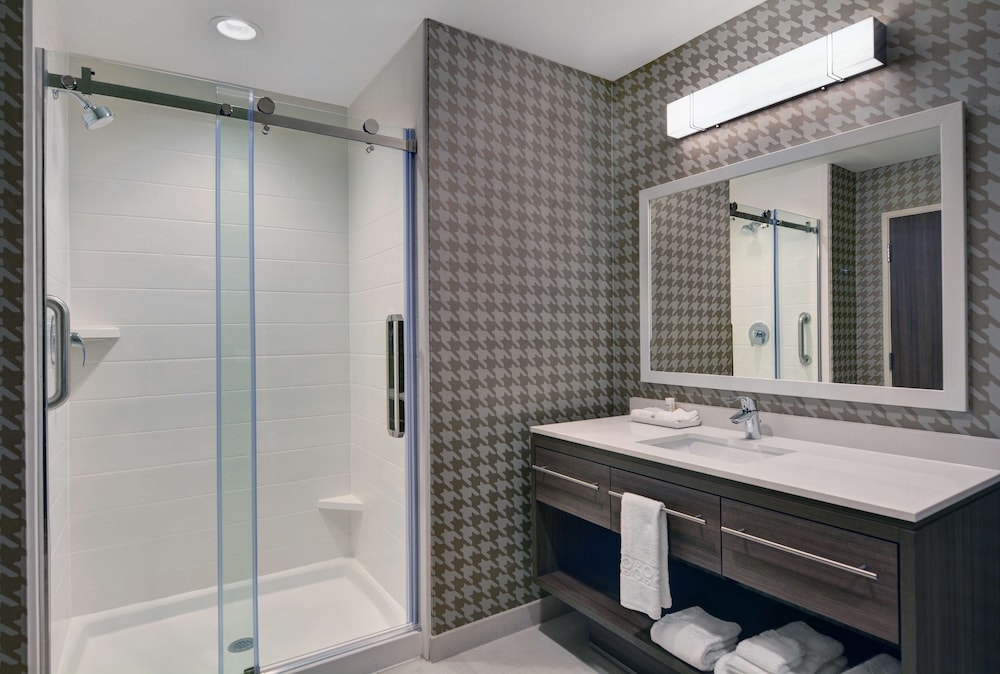 Home2 Suites by Hilton Panama City Beach FL - photo 37