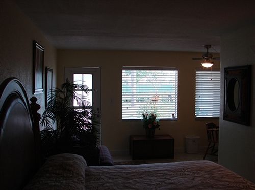 Traveler Motel - photo 12