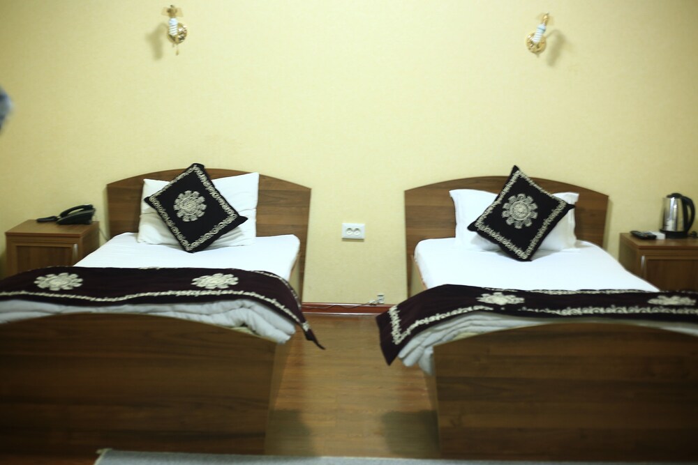 Zara Hotel — hotel in Dushanbe