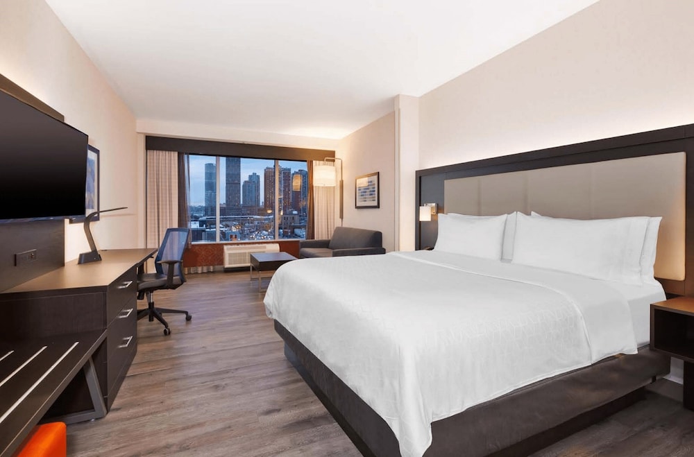 Holiday Inn Express & Suites Jersey City Holland Tunnel by IHG - photo 12