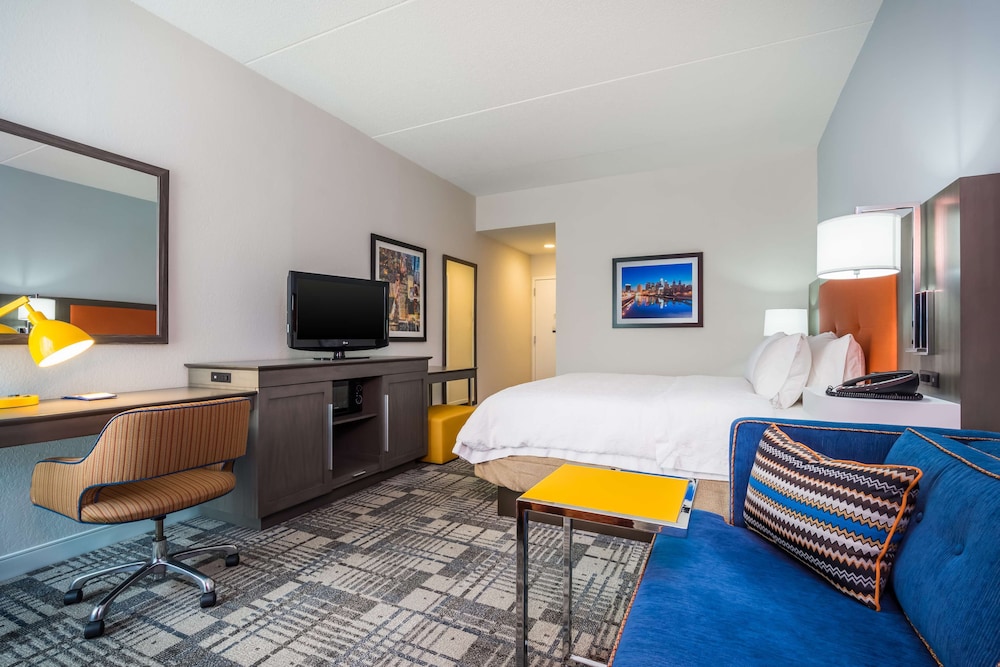 Hampton Inn Philadelphia Plymouth Meeting - photo 12