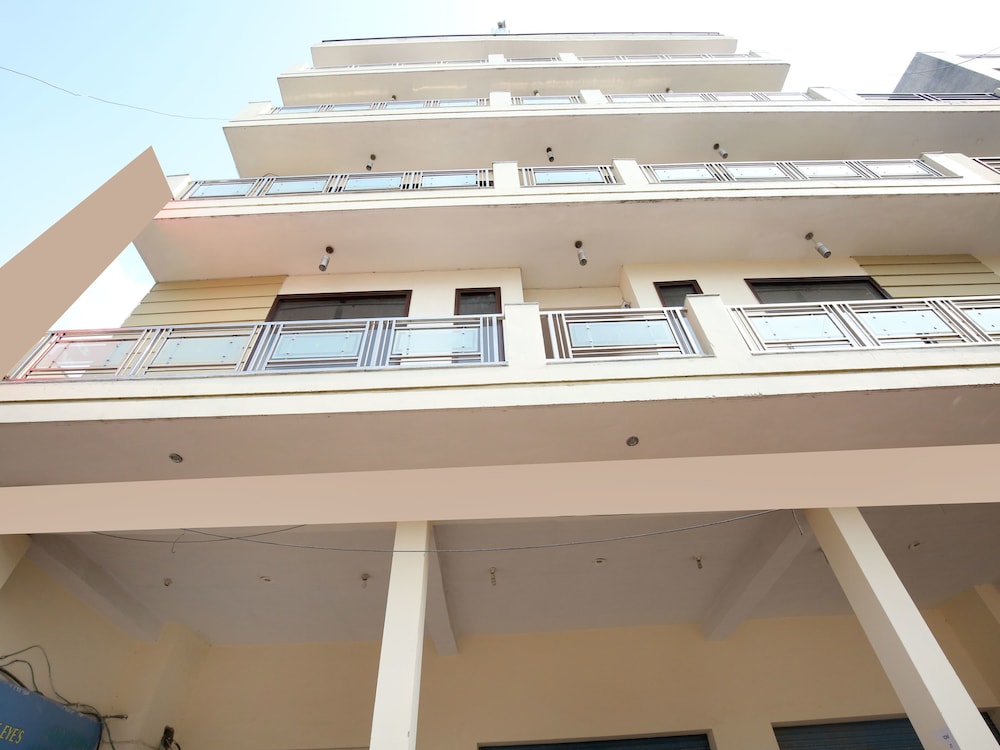 OYO 15067 Hotel Ashoka in Mohali, India