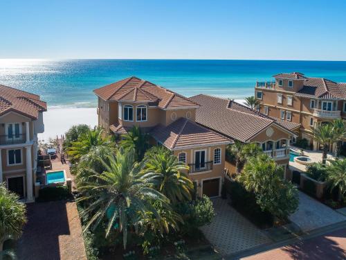 Grand Marquix — 4-Star Luxury Hotel in Destin, United States