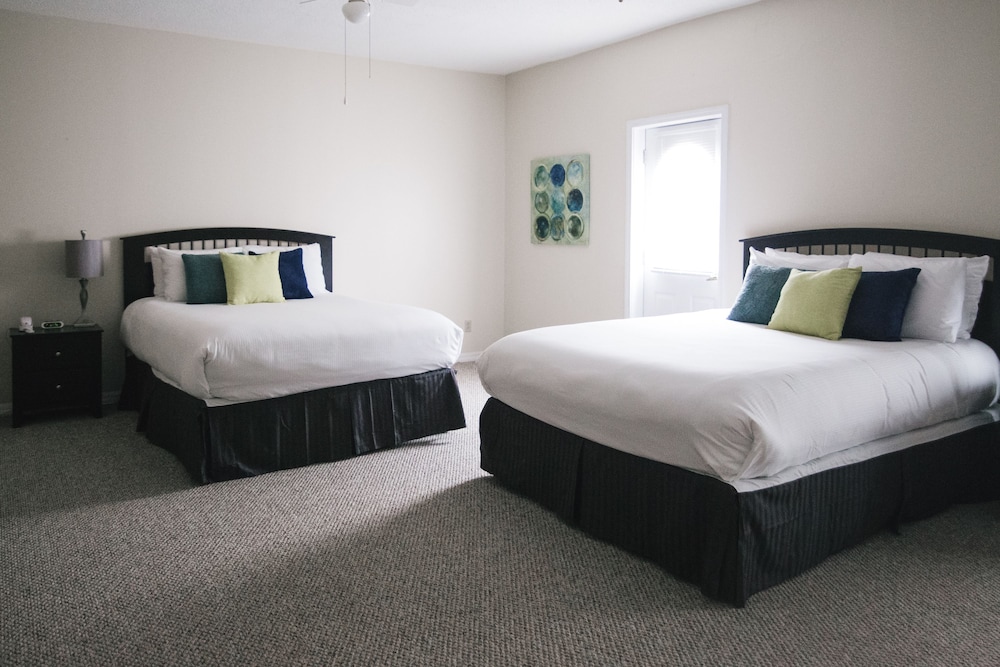 The Continental Hotel - photo 8