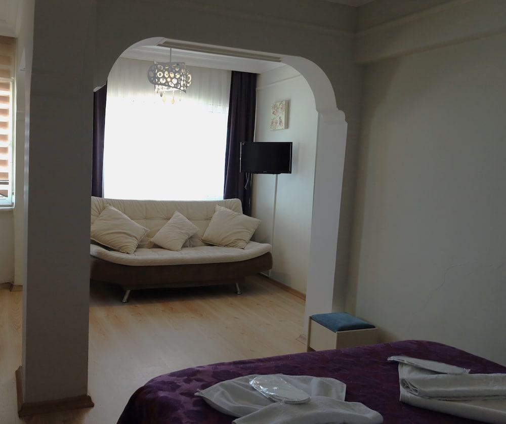 Demir Otel Restaurant — Edremit — photo 2