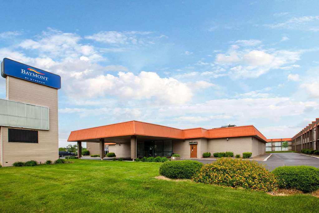 Baymont by Wyndham Northwood - photo 3