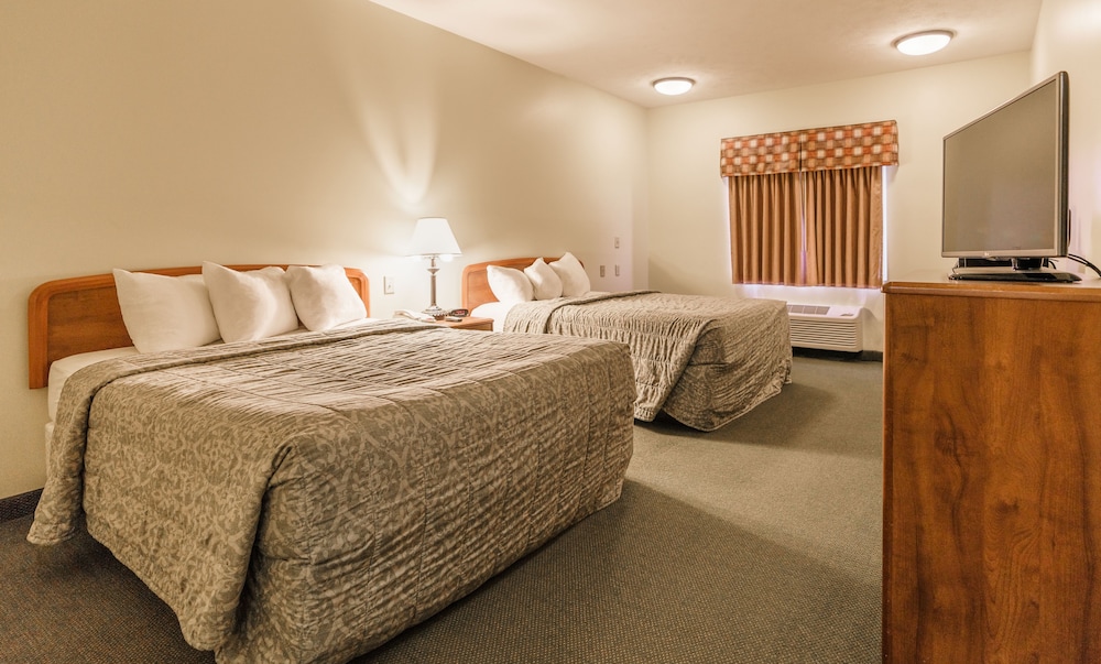 Supertel Inn & Conference Center - photo 3