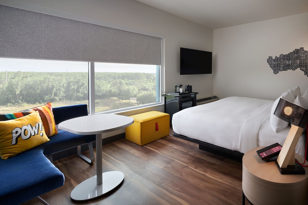 Aloft Orlando at SeaWorld - photo 11