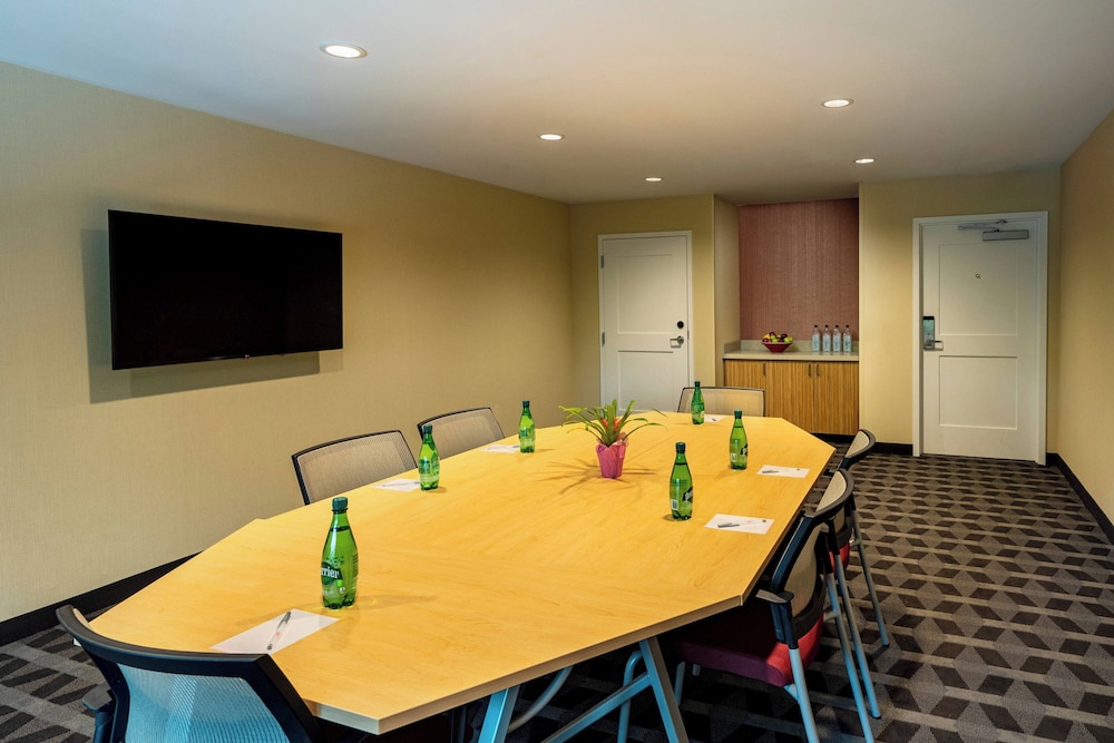 TownePlace Suites by Marriott Fort Mill at Carowinds Blvd. - photo 23