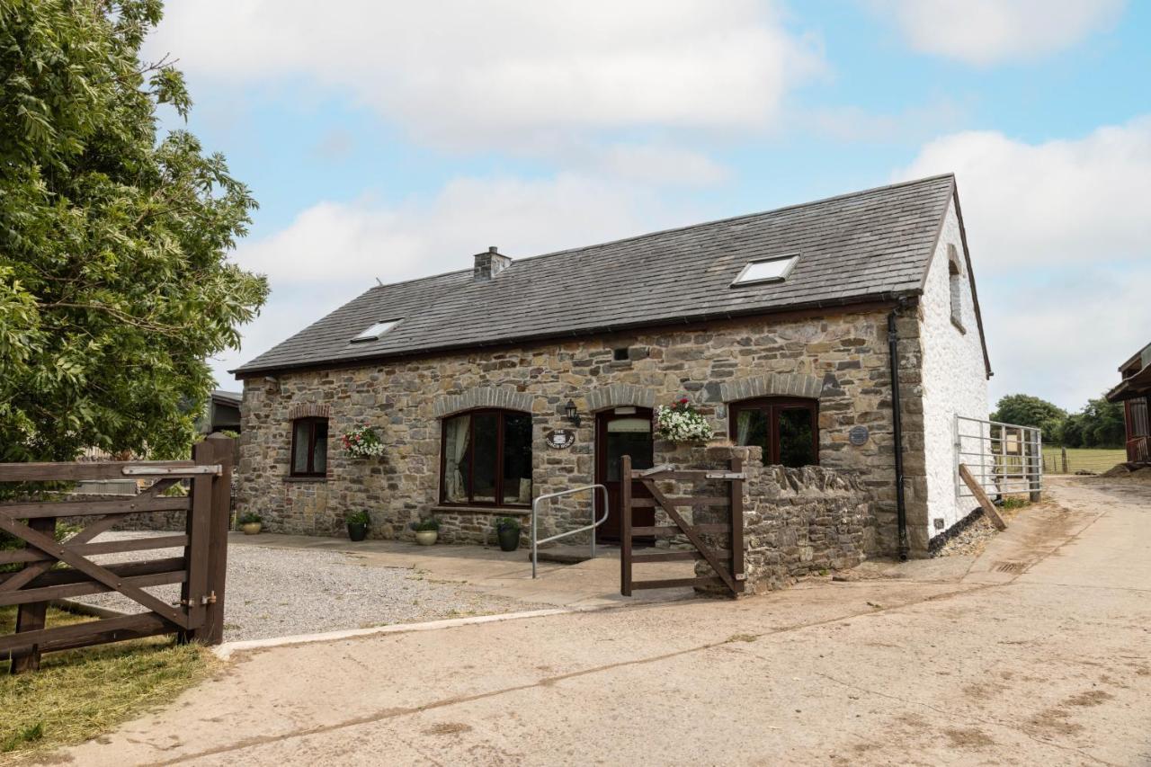 The Coach House — 4-Star Luxury Hotel in Bridgend, United Kingdom