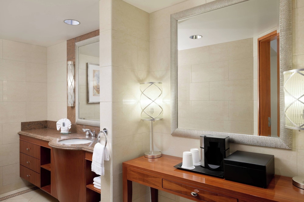 San Diego Marriott Gaslamp Quarter - photo 36