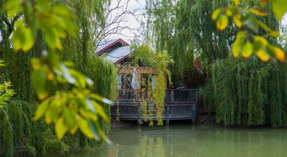 Perricoota Vines Retreat in Moama, Australia