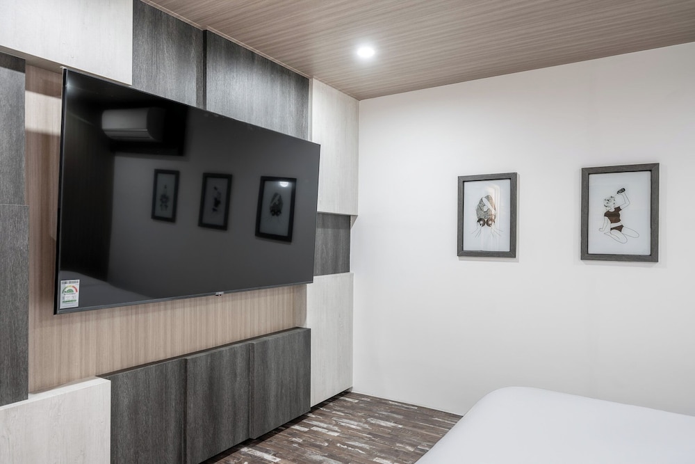 HOTEL Yeogiuhtte Gwangju Baek Un in Gwangju, South Korea