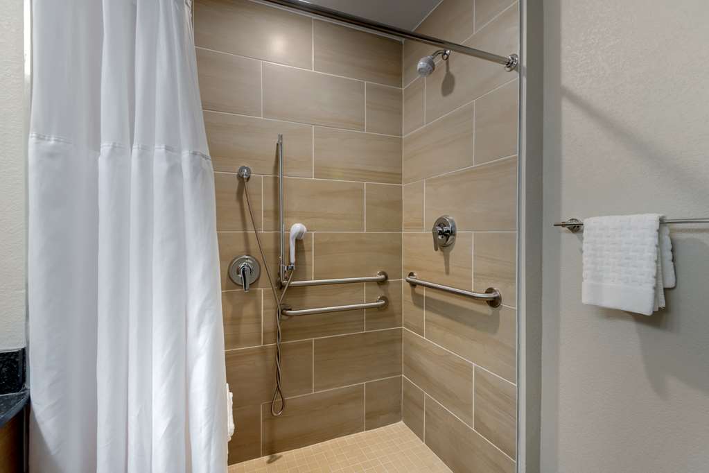 Best Western Plus Rumford Falls - photo 25