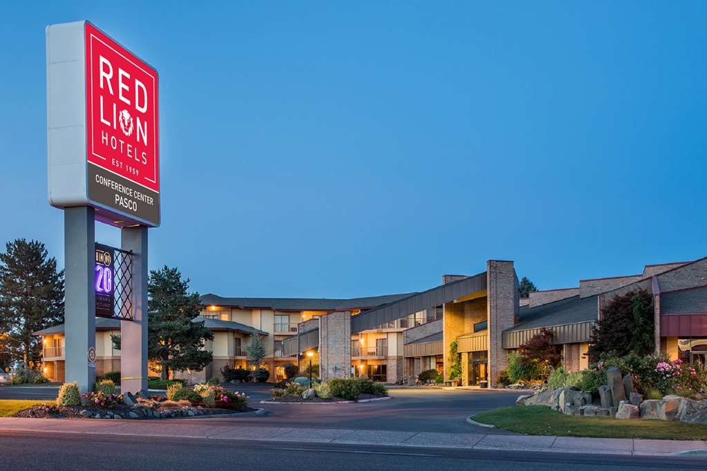 Red Lion Hotel Pasco Airport & Conference Center - featured photo
