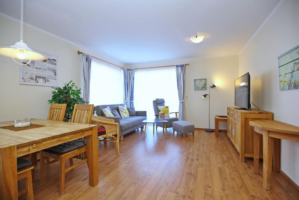Haffblick Wohnung 10 — 4-Star Luxury Hotel in Ostseebad Boltenhagen, Germany
