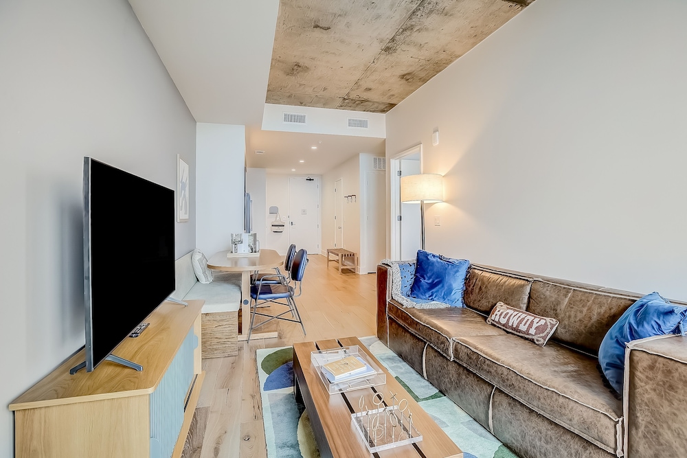 Austin Condo Hotel - photo 553
