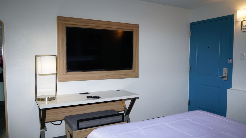 Waterfront Inn PHL Airport - photo 11