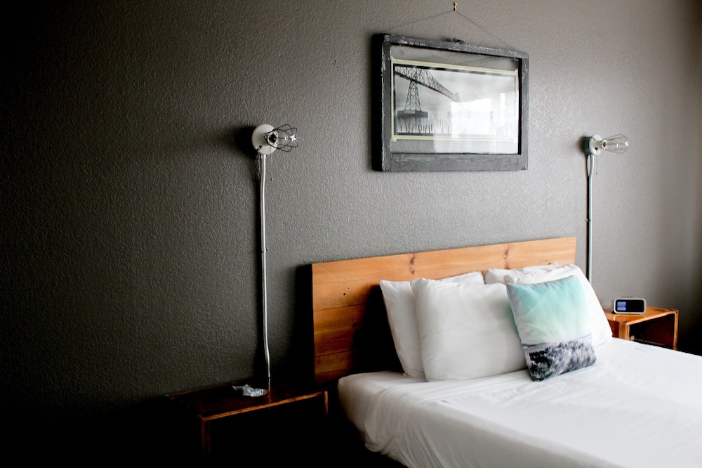 Adrift Hotel - photo 11