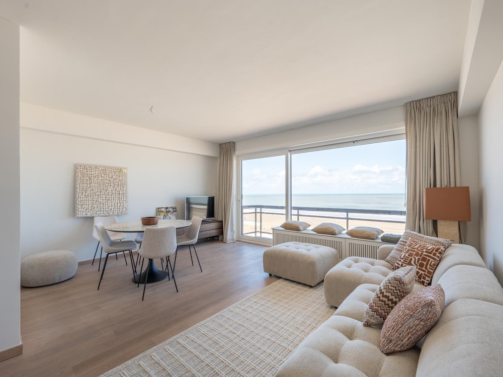 Stylish Zeedijk Sea Escape — 4-Star Luxury Hotel in Knokke-Heist, Belgium