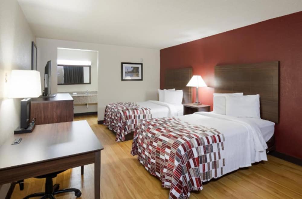 Horizon Inn & Suites - photo 8