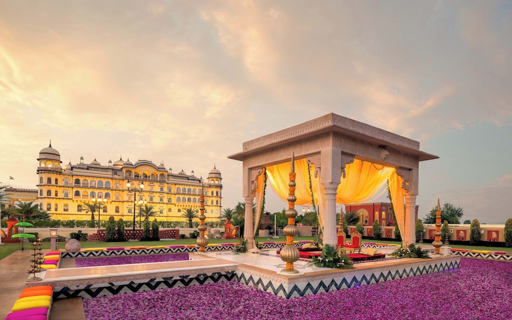 Noormahal Palace Hotel in Karnal, India
