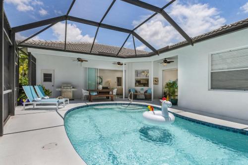 Villa Tropicana Luxury pool home. Gated community — 4-Star Luxury Hotel in Naples, United States