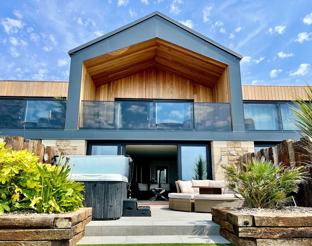 Sea Scape in Penzance, United Kingdom