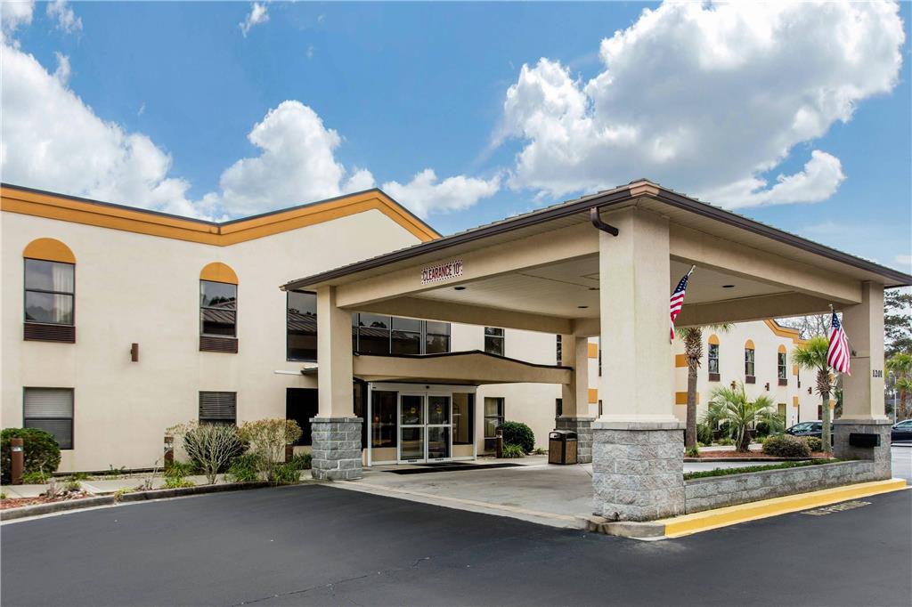 Quality Inn Surfside Myrtle Beach - photo 2