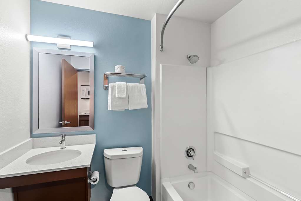 WoodSpring Suites Austin North I 35 - photo 13