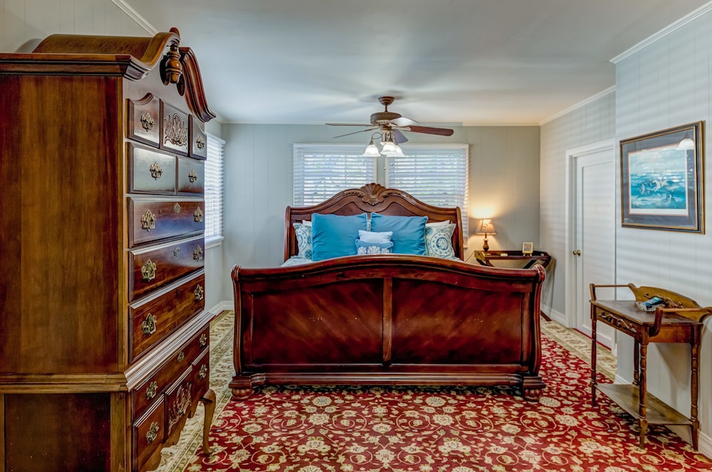 Steele Cottage - photo 9