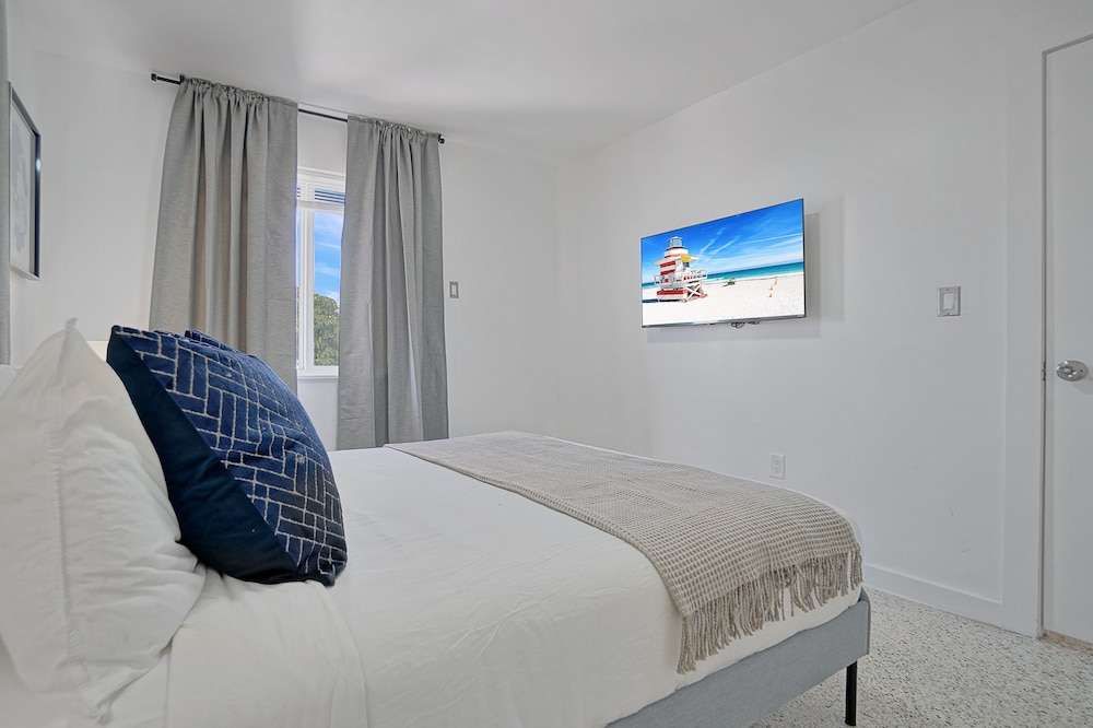 Stylish Wynwood Flats - photo 7