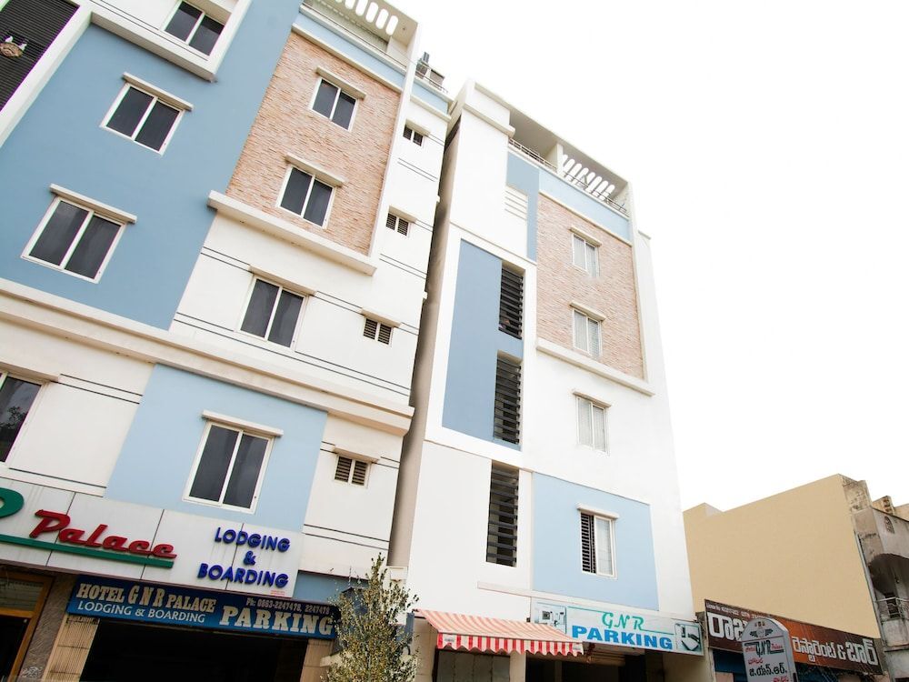 OYO 15936 Hotel Gnr Residency in Guntur, India