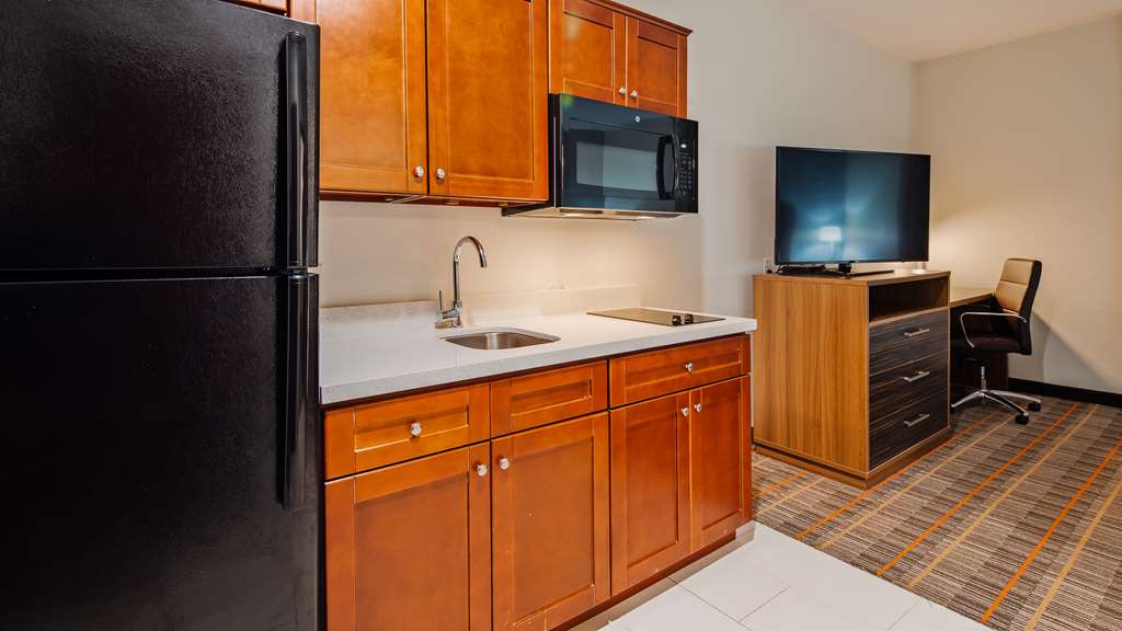 Best Western Ingleside Inn & Suites - photo 8
